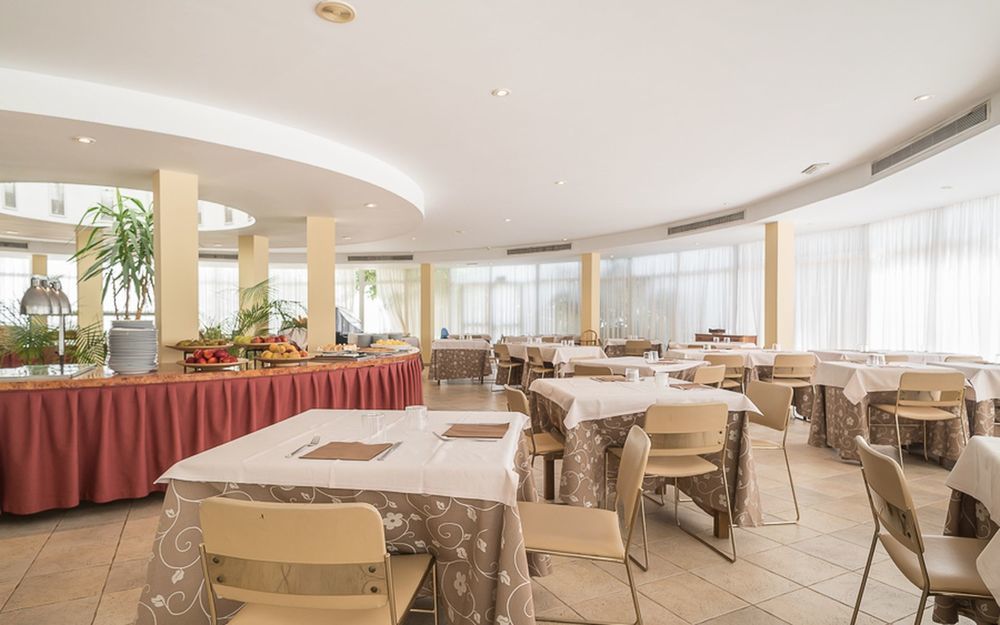 Intur Azor Hotel Benicàssim Екстериор снимка