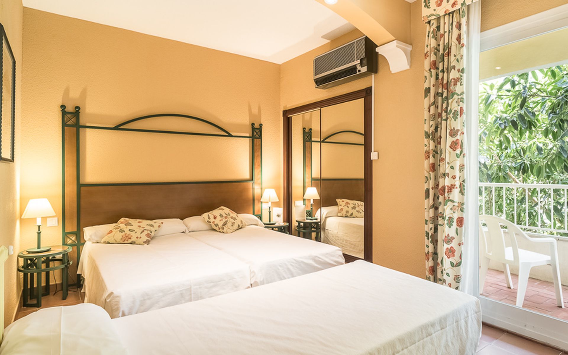 Intur Azor Hotel Benicàssim Екстериор снимка